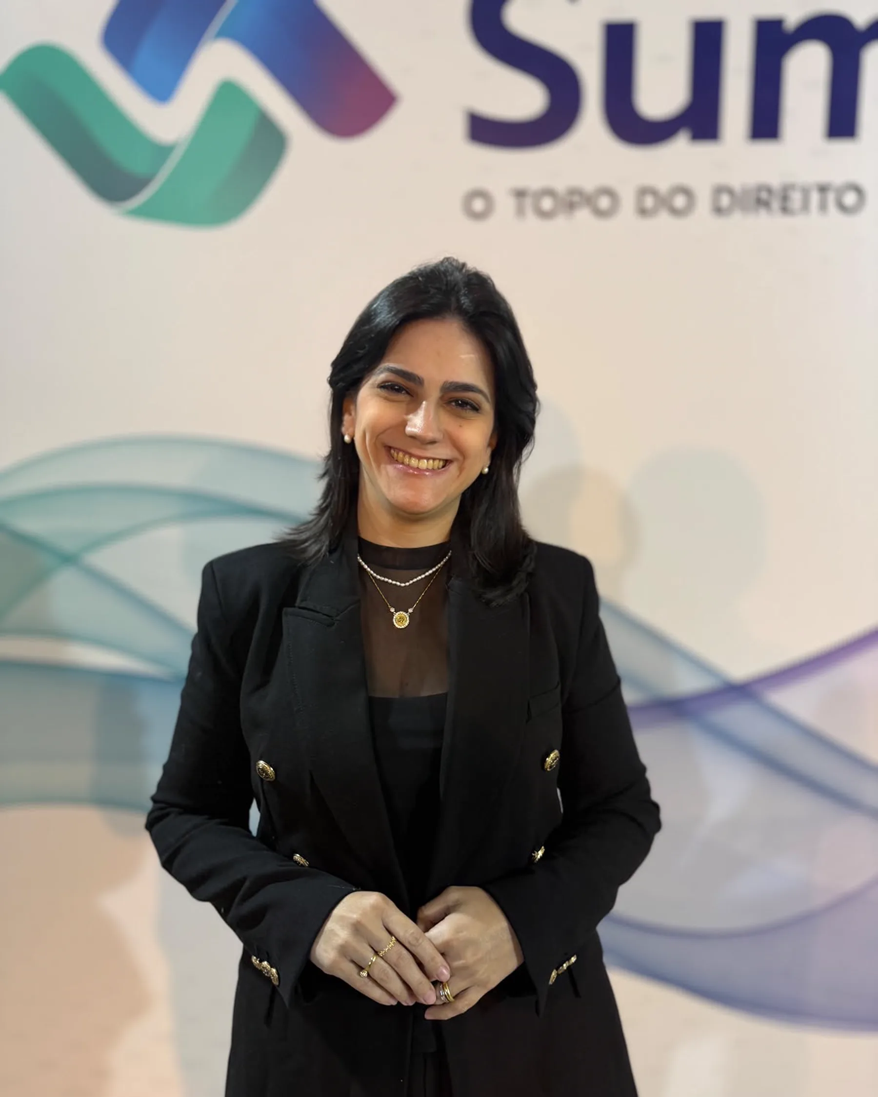 Louise Bruère, responsável pelo escritório Louise Bruère Advocacia, no Direito Summit